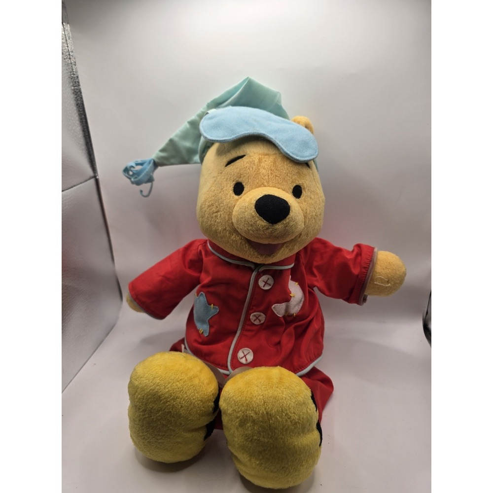 Fisher Price Disney Sing N Snore Winnie The Pooh Stuffed  2002 UNTESTED